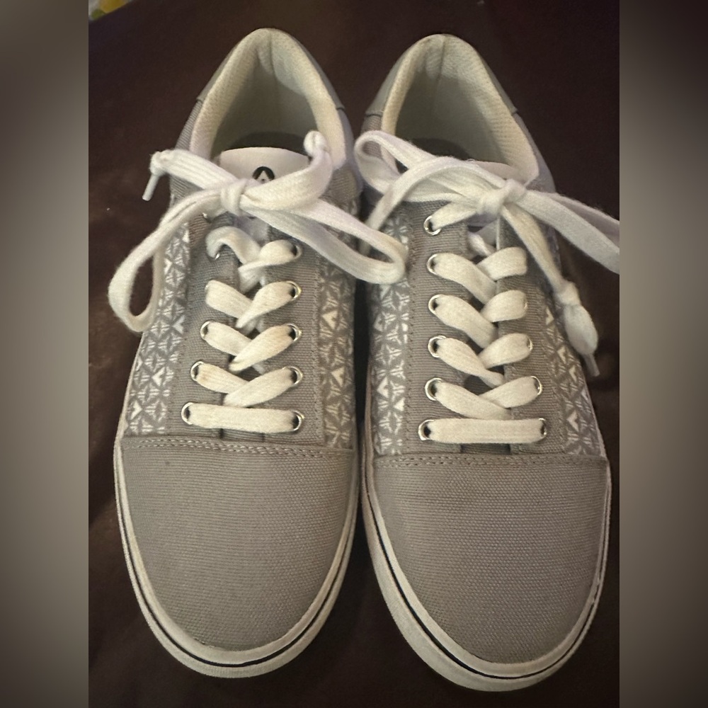 Casual Women's Gray Canvas Lace-Up Sneakers